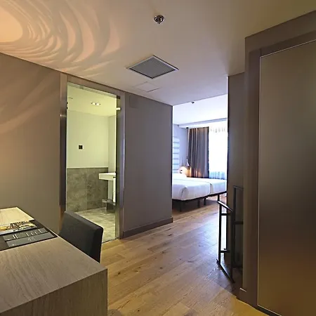 Hotel Zenit 4*