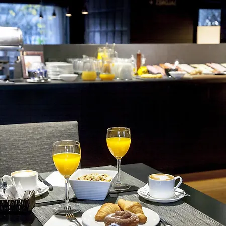 Zenit Hotel 4*