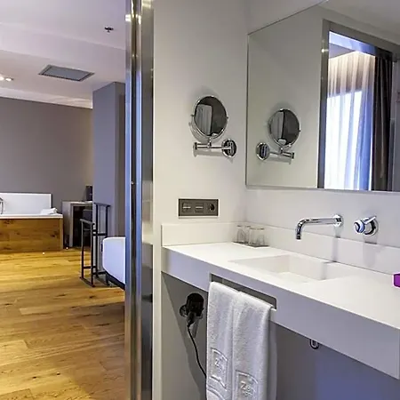 Zenit Hotel