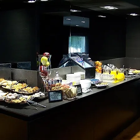 Zenit Hotel 4*
