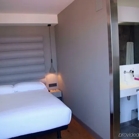 Zenit Hotel 4*