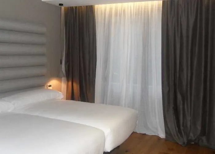 Zenit Hotell Vigo